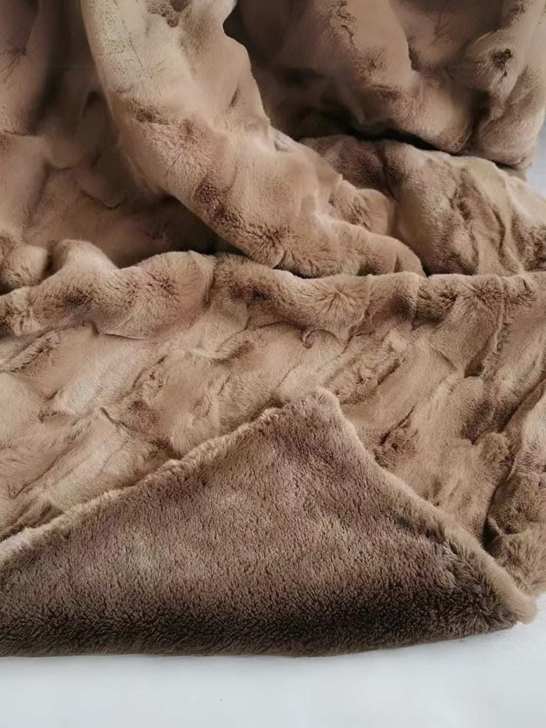 Plaid en fausse fourrure chocolat