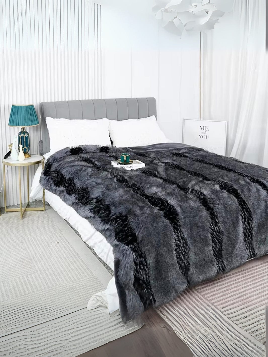 Plaid gris fausse fourrure